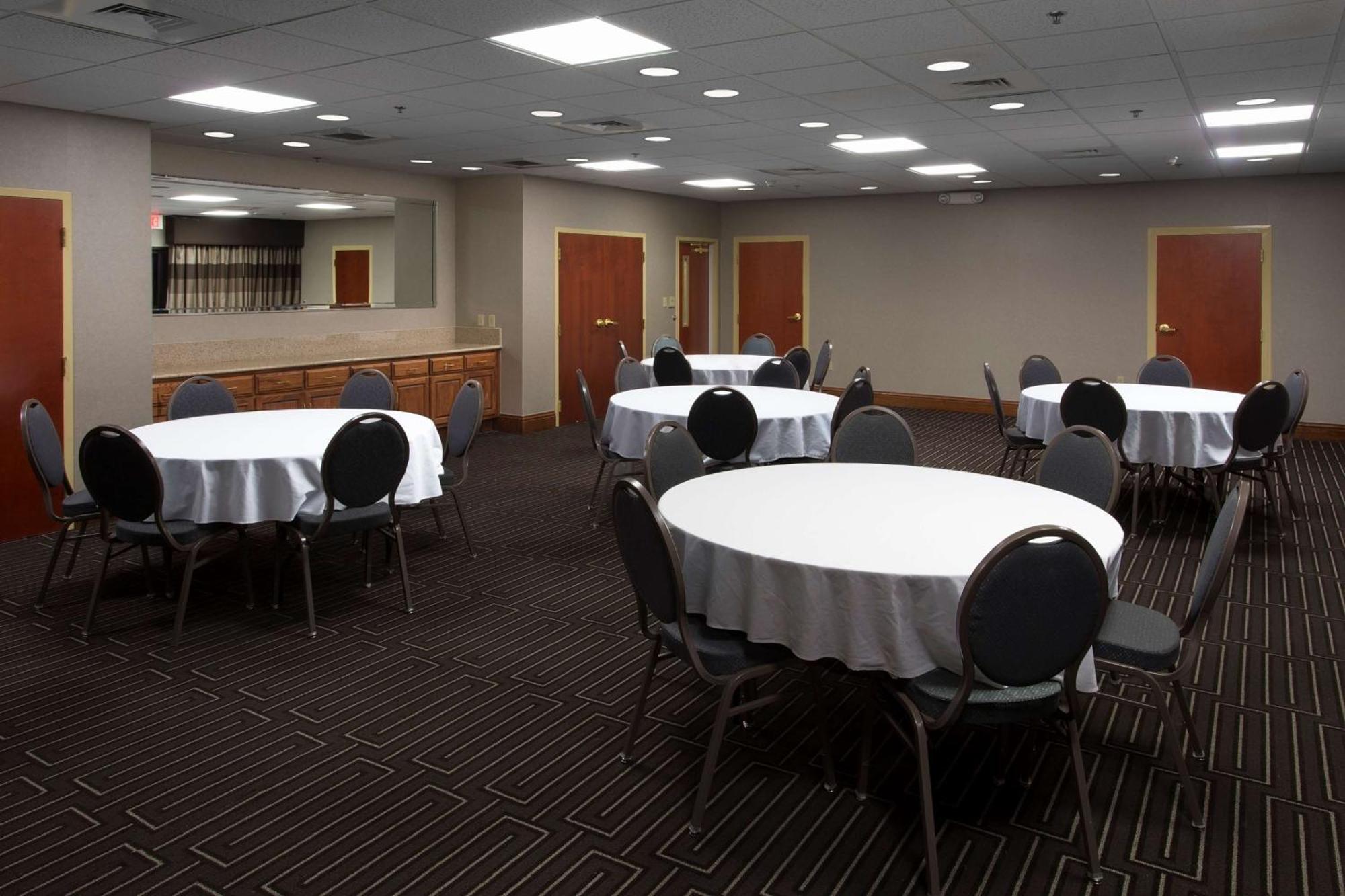 Hampton Inn Troy Εξωτερικό φωτογραφία