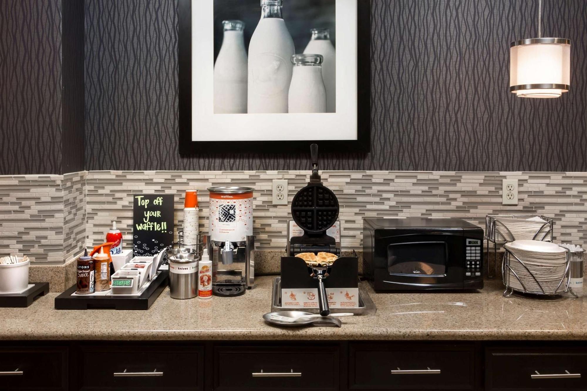 Hampton Inn Troy Εξωτερικό φωτογραφία